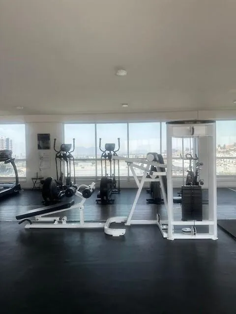 Vista Vibes Modern Apt With Rooftop Pool In Gdl Guadalajara Meksika
