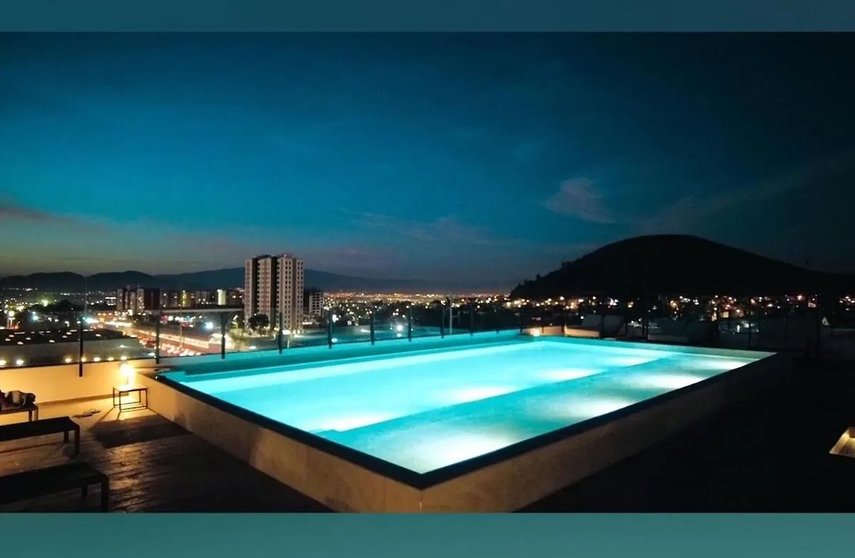 Vista Vibes Modern Apt With Rooftop Pool In Gdl Guadalajara